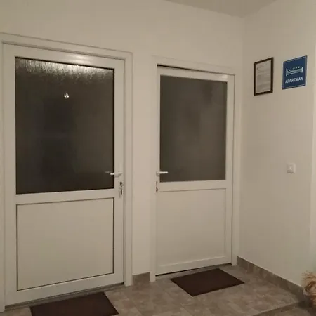 Apartmani Marin-Zupanja Exterior foto