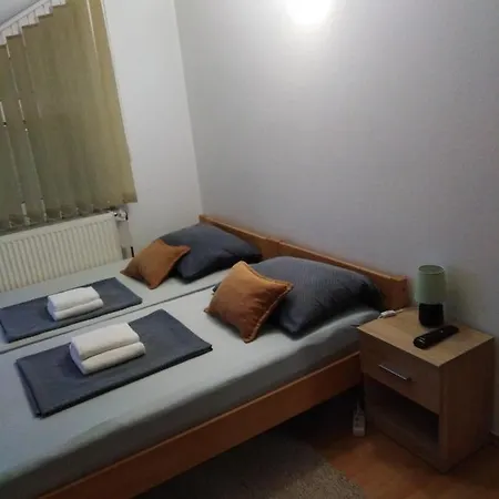 Apartmani Marin-Zupanja Exterior foto
