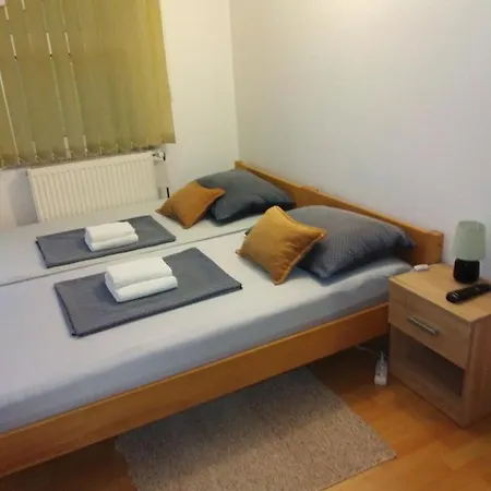 Apartmani Marin-Zupanja Exterior foto