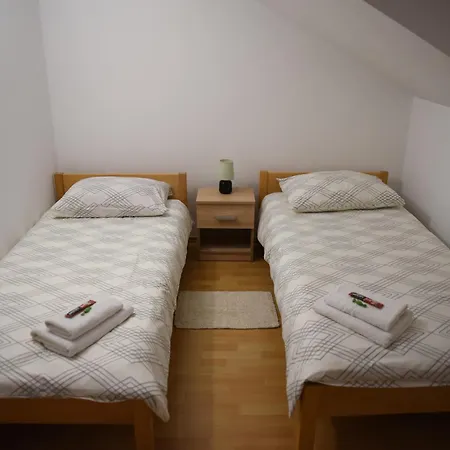 Apartmani Marin-Zupanja Zimmer foto